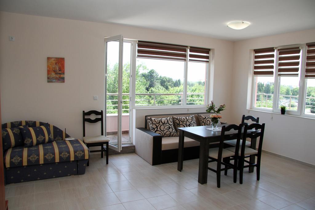 Pansion Capuccino Apartments Sunny Beach Esterno foto