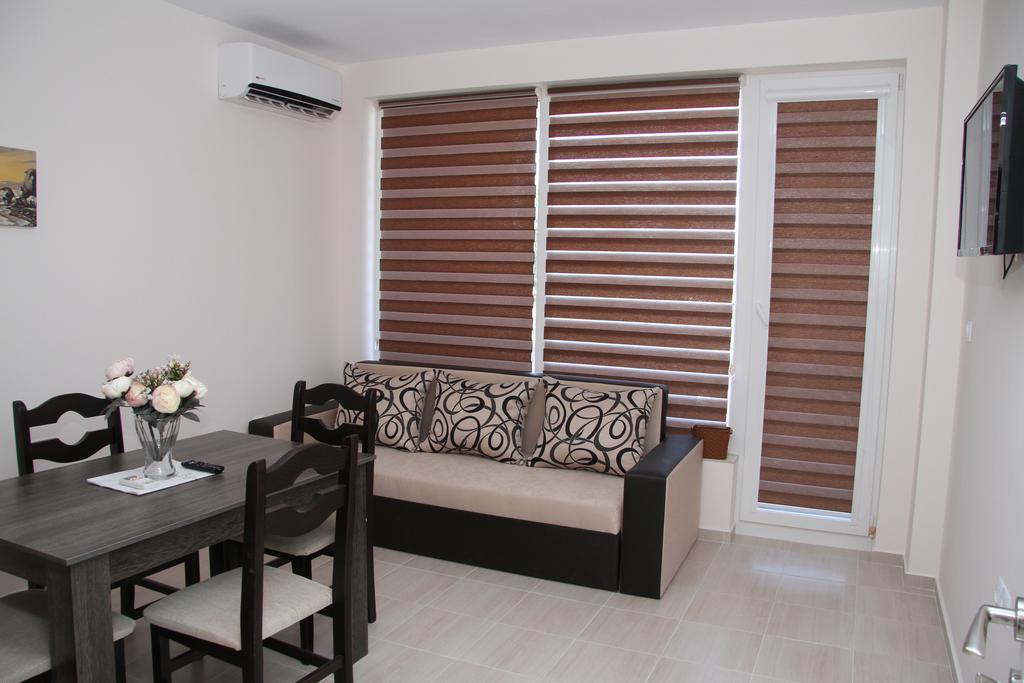 Pansion Capuccino Apartments Sunny Beach Esterno foto