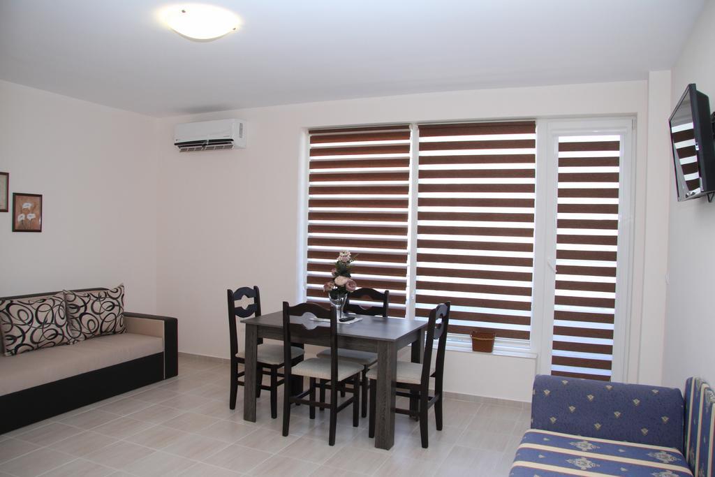Pansion Capuccino Apartments Sunny Beach Esterno foto
