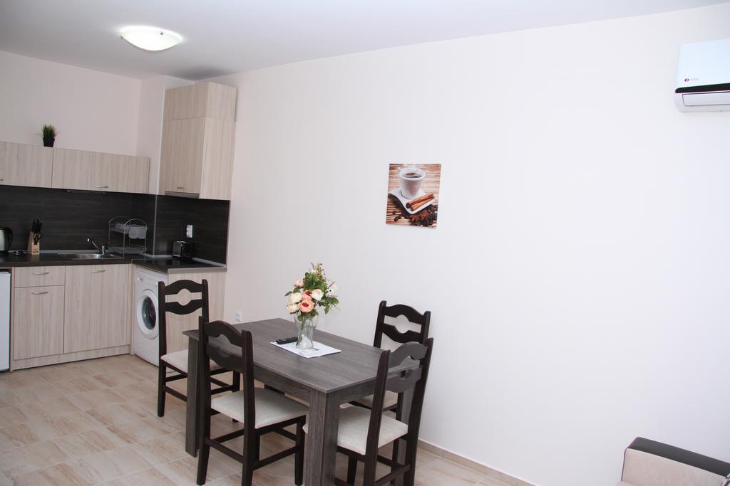 Pansion Capuccino Apartments Sunny Beach Esterno foto